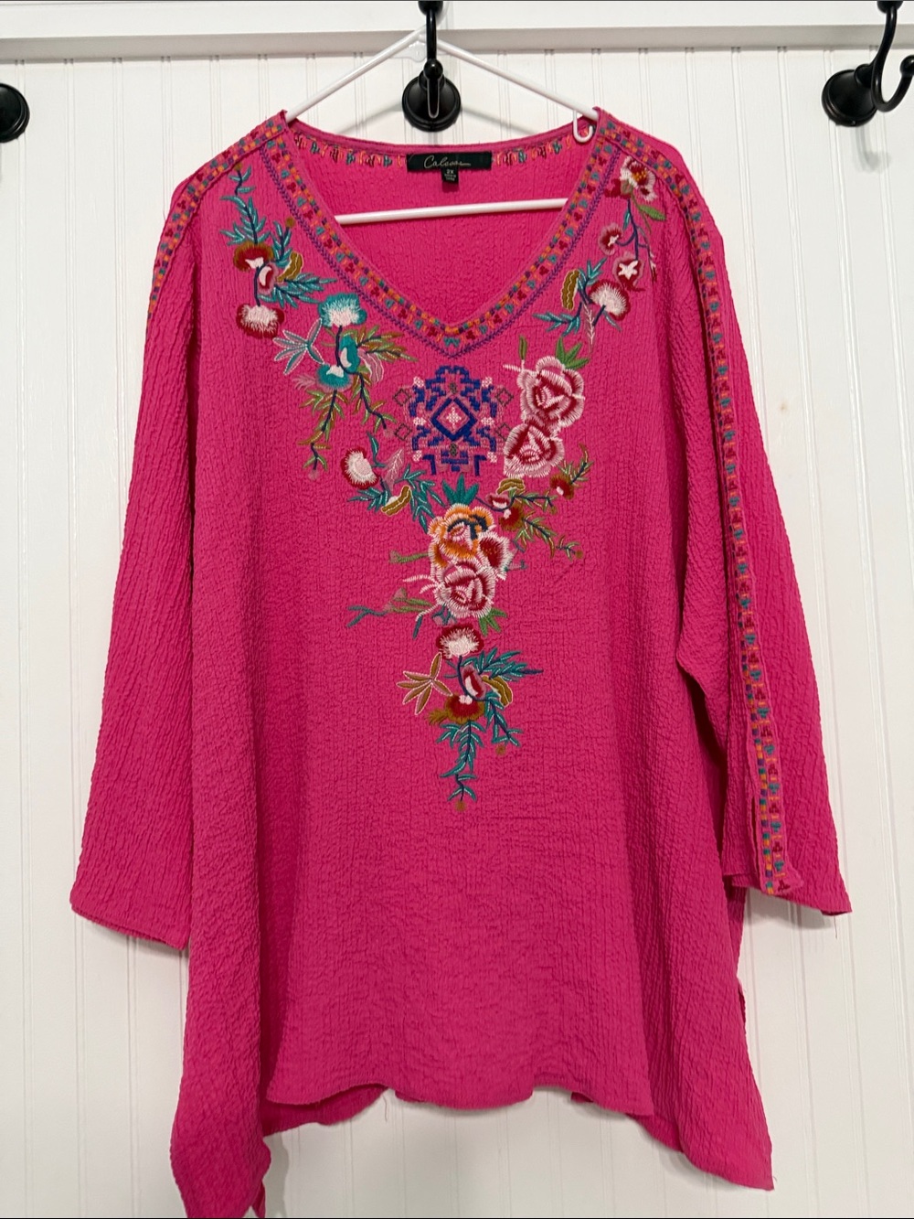 Calessa 2X Pink EMBROIDERED v-neck Tunic Top EasyCare EUC